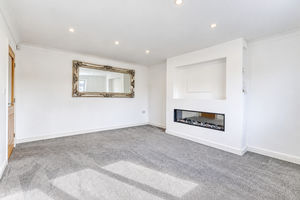 Lounge- click for photo gallery